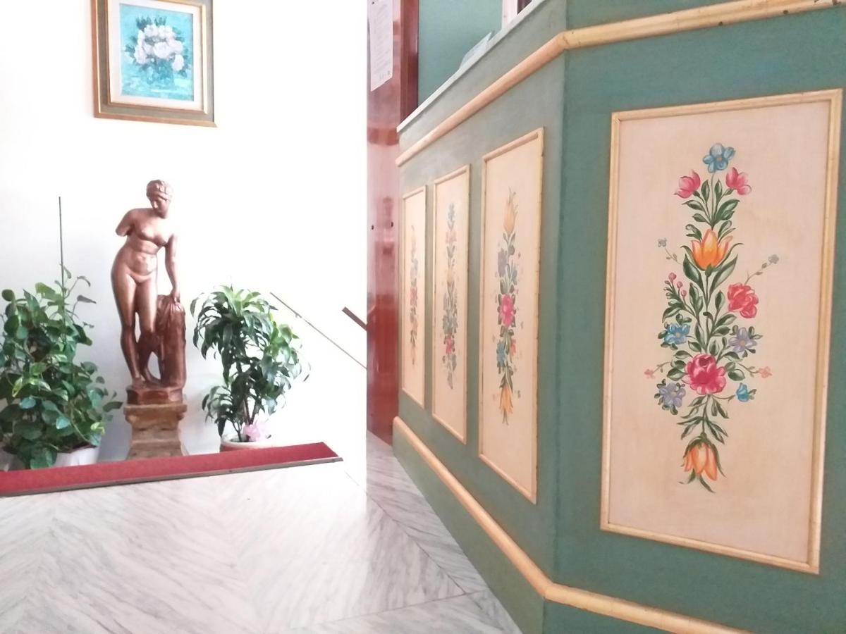 Hotel Bologna فلورنس المظهر الخارجي الصورة